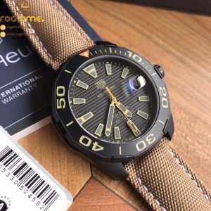 Original Factory Tag Heuer - Aquaracer Caliber 5 43mm SS/SS Black Textured SW200