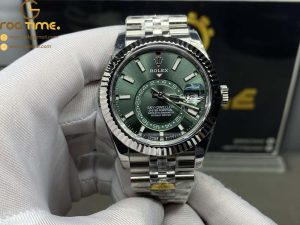 Sky-Dweller 326934 904L SS ZF 1:1 Best Edition Green Dial on SS Bracelet Asian 2824