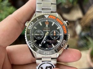 Planet Ocean 600m Chrono 45.5mm SS/SS Black Dial VRF A9900