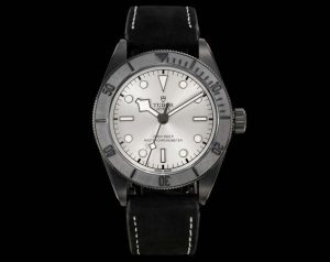 Black Bay Ceramic One 41mm PVD/LE Silver 3TF A2824