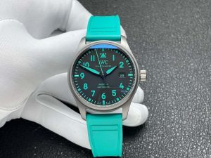 Pilot Mark XX Mercedes-AMG PETRONAS F1 40mm TI/LE Black Dial M+F MY9015