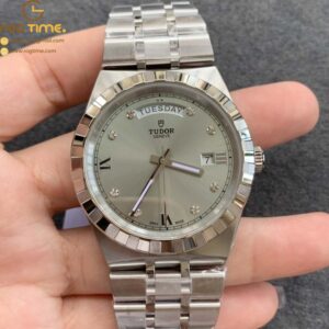 Tudor Royal SS Bezel V7F 1:1 Best Edition Silver Dial With Diamonds on SS Bracelet A2834